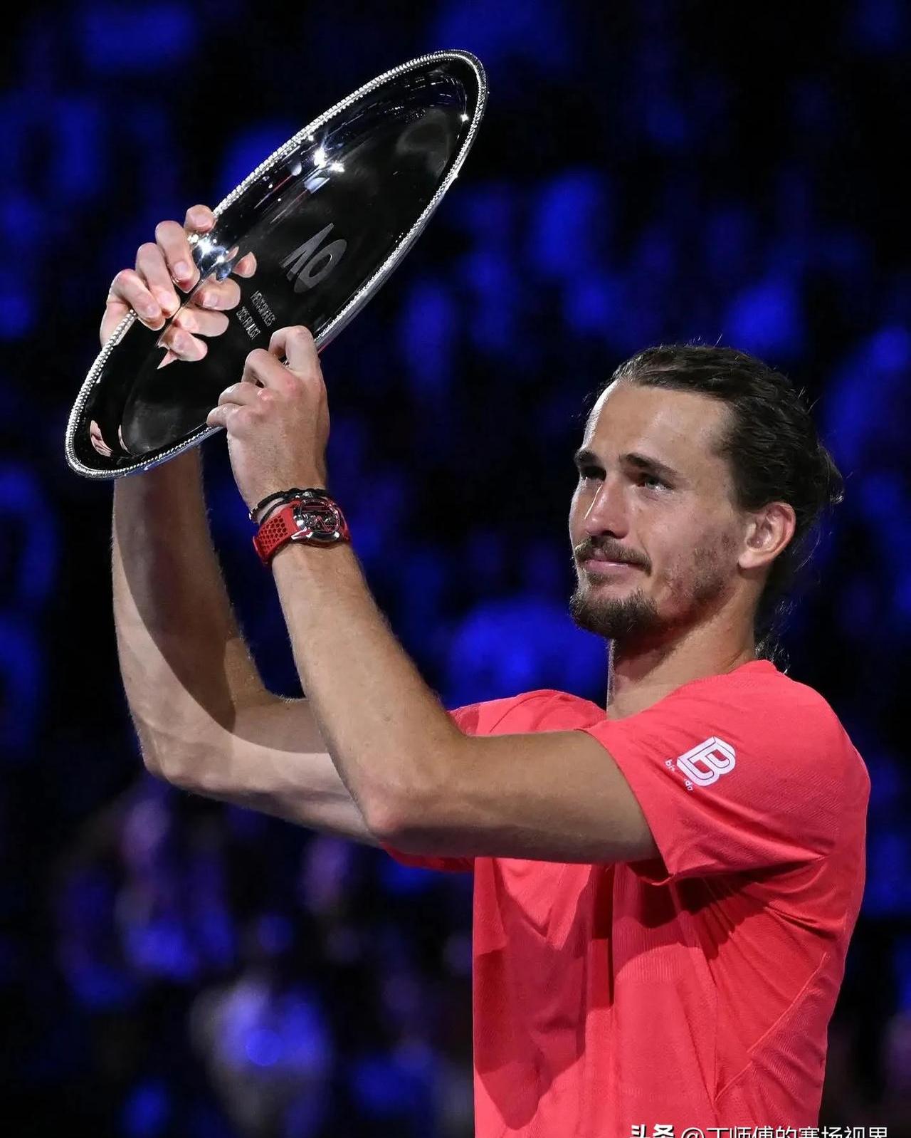 ATP总决赛完胜温网，兹维列夫统治全场