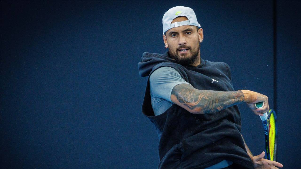 意大利网球队轻取德国网球队,克耶高斯关键制胜的简单介绍 意大利网球队轻取德国网球队,克耶高斯关键制胜的简单介绍