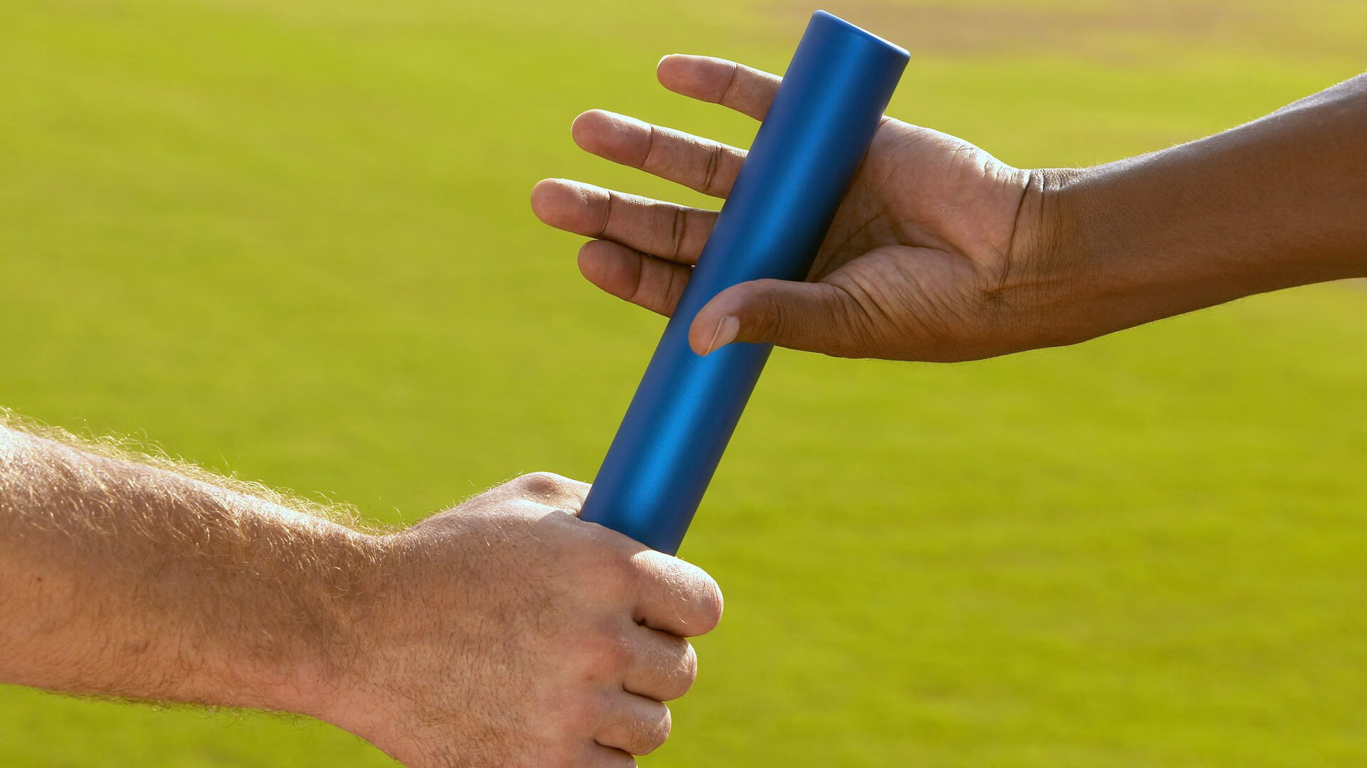 老鹰关键战突围湖人，浓眉成为关键先生